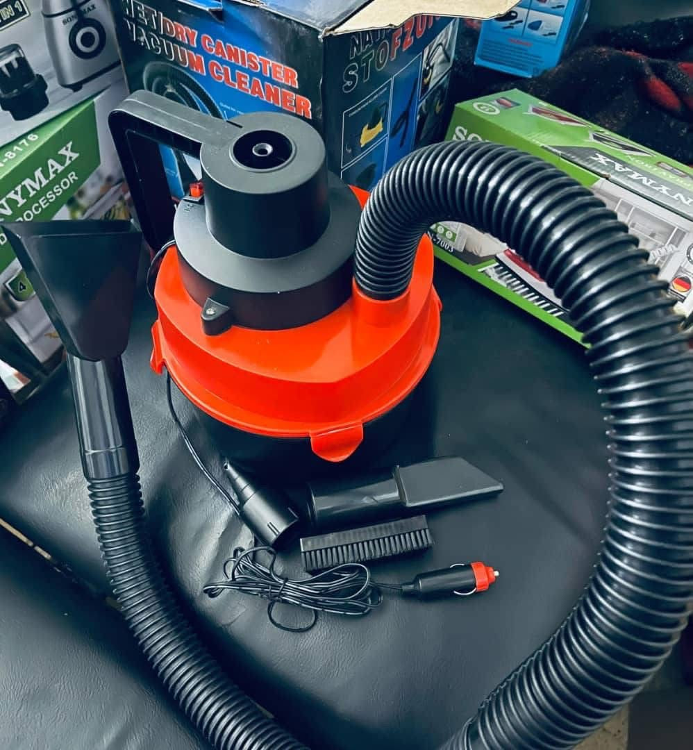 A car vacuum cleaner with 3 heads for cleaning the car. It is suitable for all narrow spaces. It is characterized by its strong suction and high quality.
