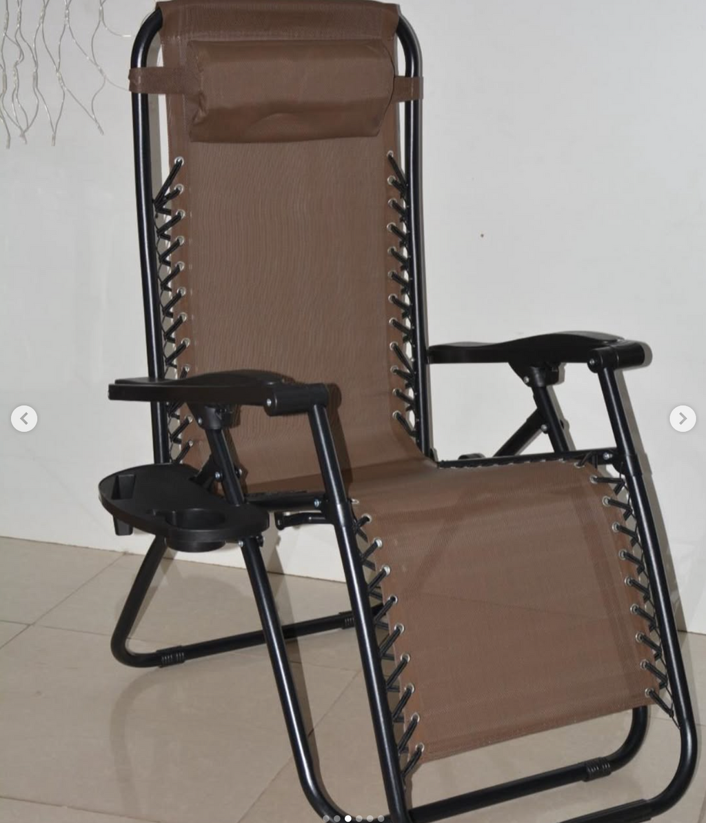Folding recliner chair with cushion