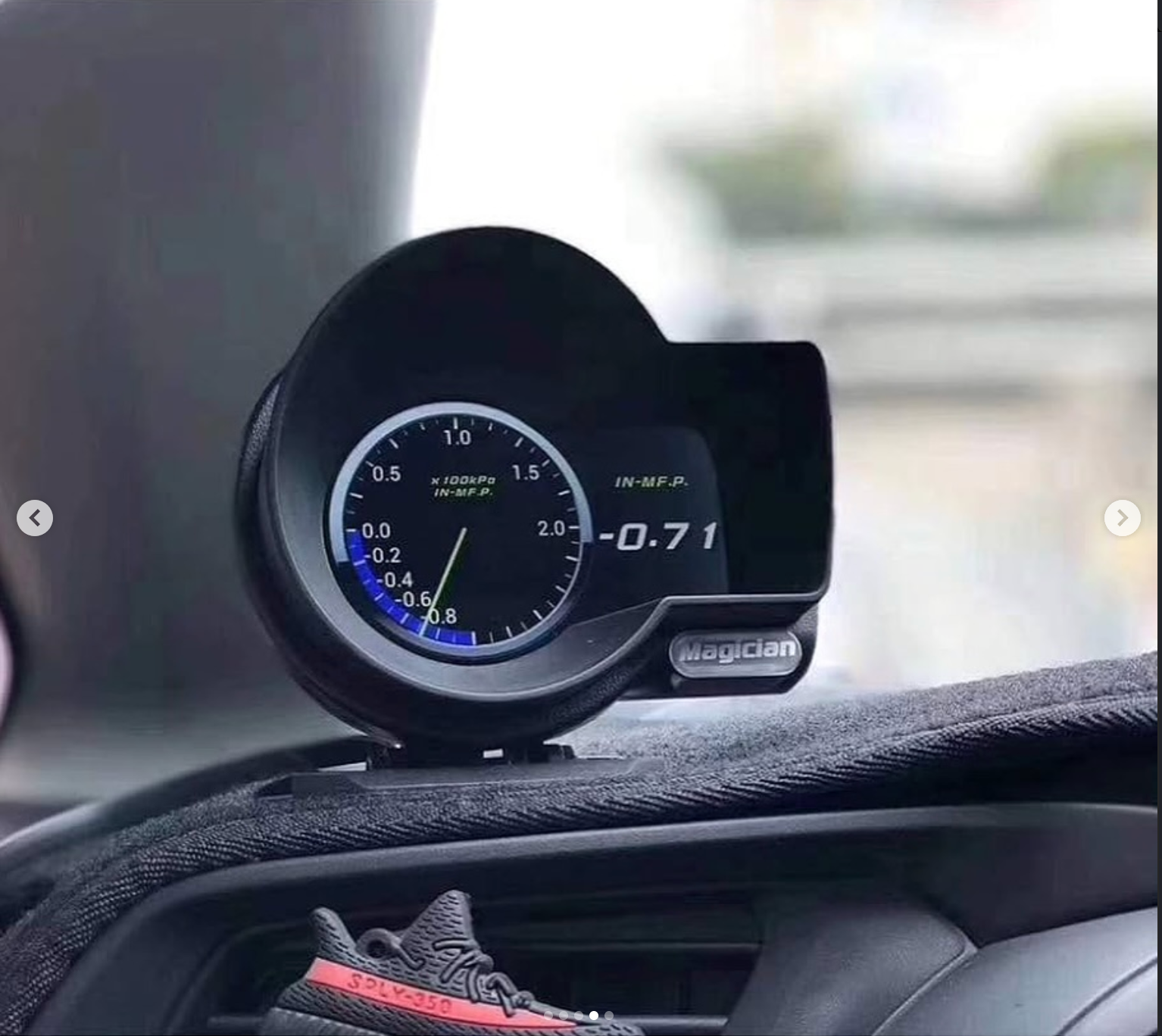 Multifunctional Magic Plug and OBD2 Trigger with Digital Meter [F835]